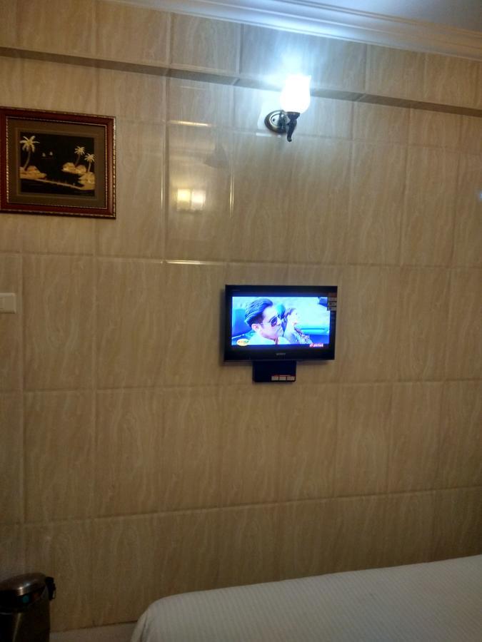 Hôtel Grand Galaxy à Chennai Extérieur photo